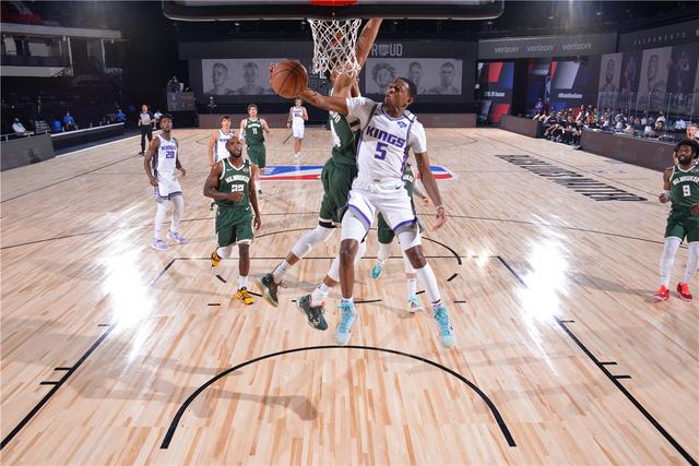 相信他会在 相信他会在