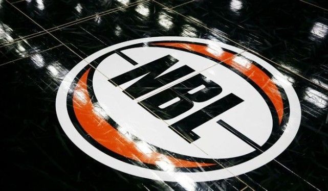 巴黎依旧掌 巴黎依旧掌